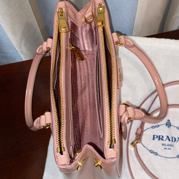 Prada Mini galleria - Picture 9 of 16